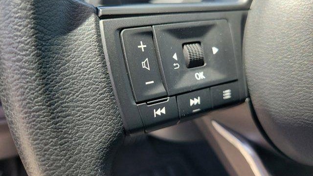 2025 Nissan Pathfinder S