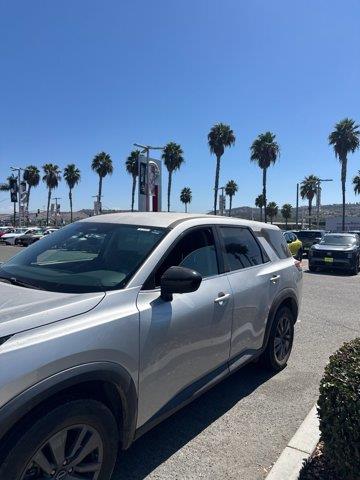 2023 Nissan Pathfinder - $24,975