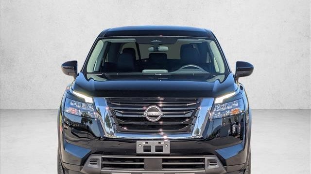 2024 Nissan Pathfinder S