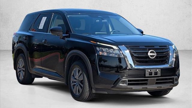 2024 Nissan Pathfinder S