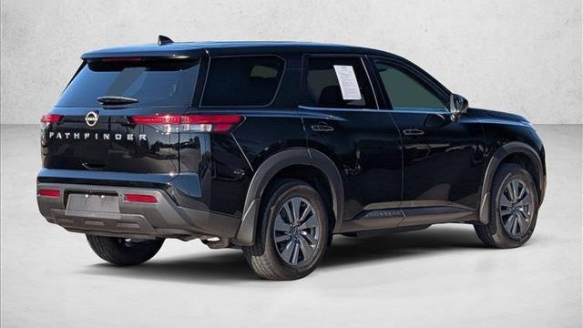 2024 Nissan Pathfinder S