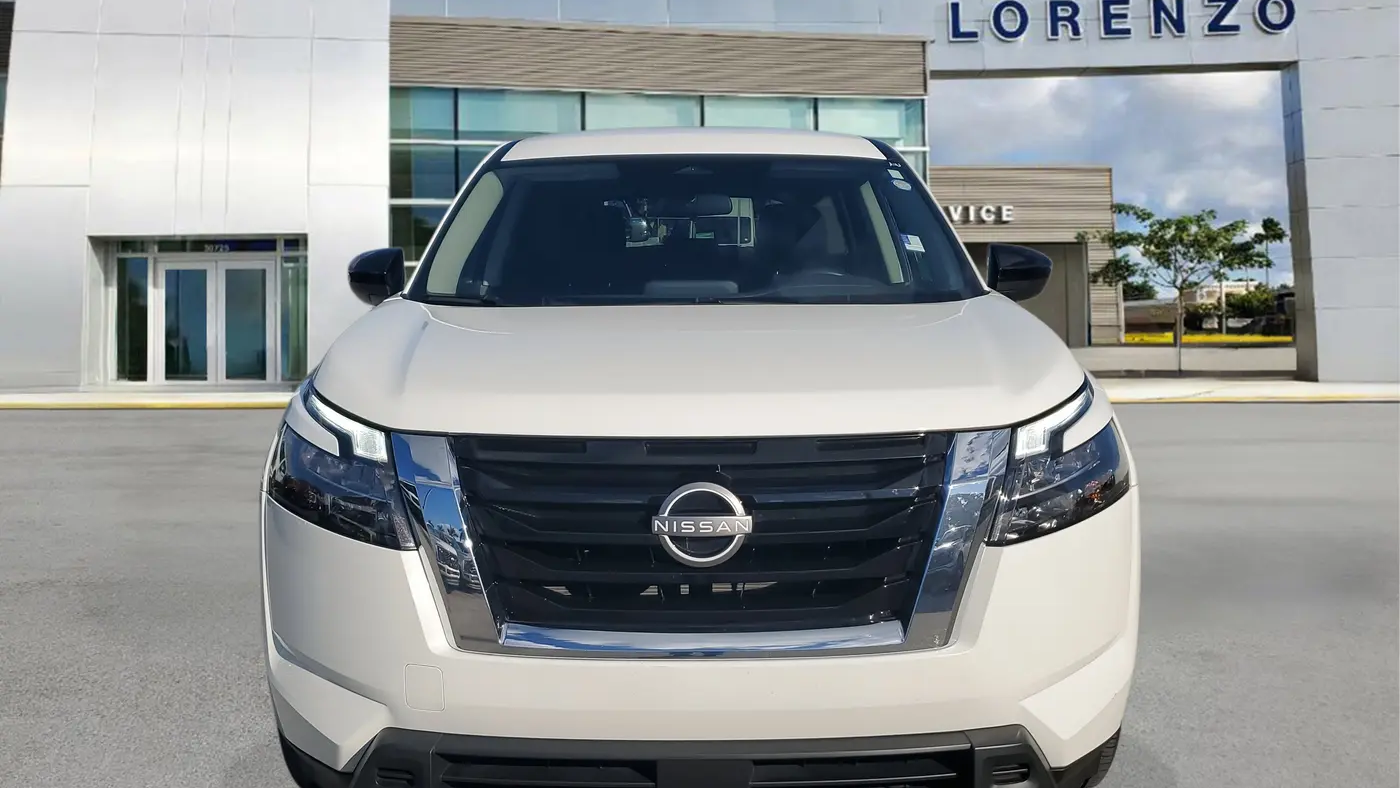 2024 Nissan Pathfinder S