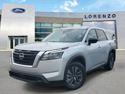 Photo of a 2024 Nissan Pathfinder S 4DR SUV for sale