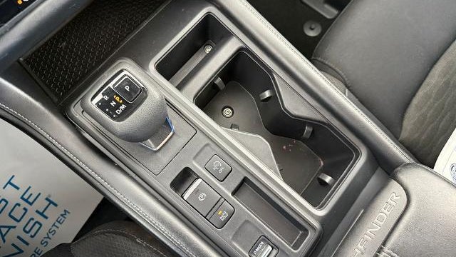 2023 Nissan Pathfinder S