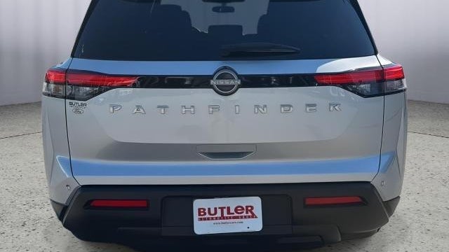 2024 Nissan Pathfinder S
