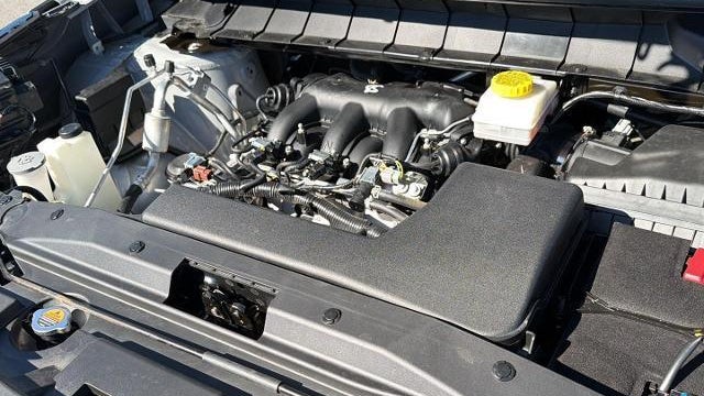 2024 Nissan Pathfinder S