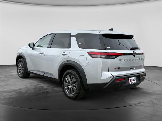 2024 Nissan Pathfinder - $23,427