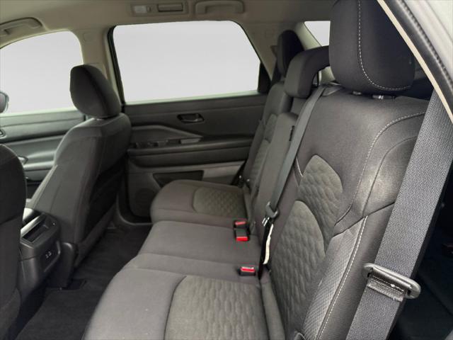 2024 Nissan Pathfinder - $23,427