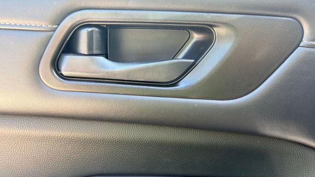 2023 Nissan Pathfinder S