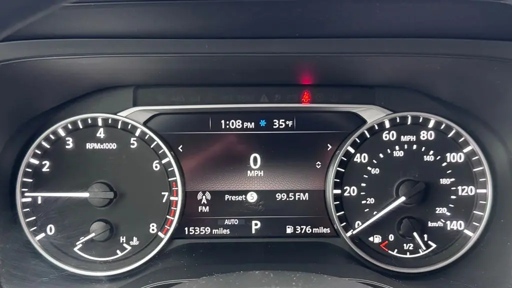 2025 Nissan Pathfinder S