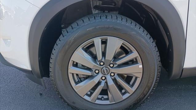 2024 Nissan Pathfinder S