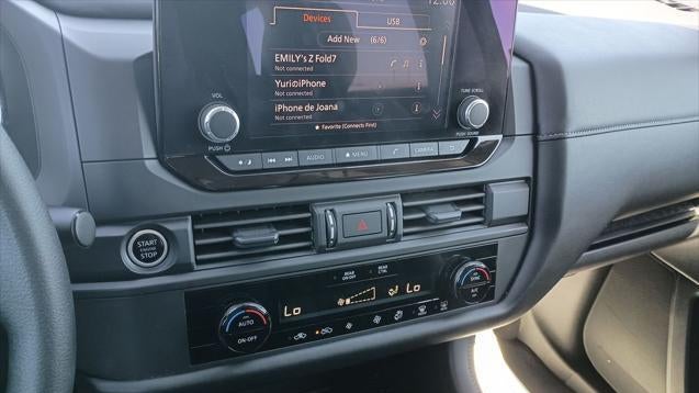 2024 Nissan Pathfinder S