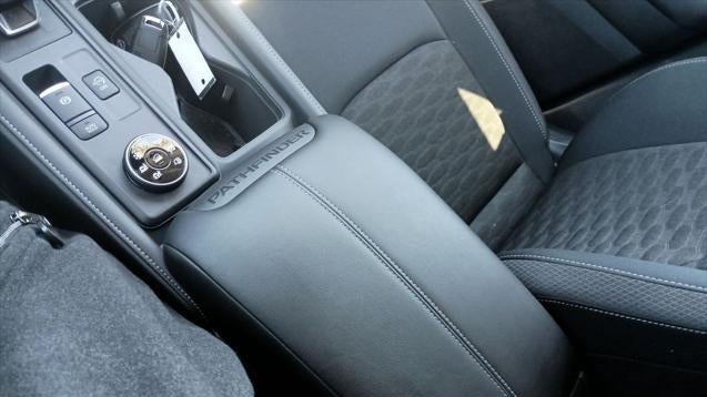 2024 Nissan Pathfinder S