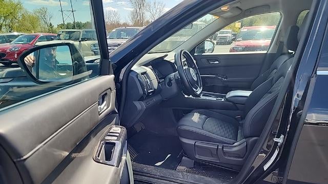 2022 Nissan Pathfinder S