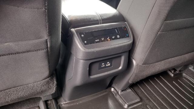 2022 Nissan Pathfinder S