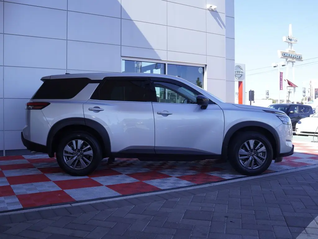 2025 Nissan Pathfinder - $33,988