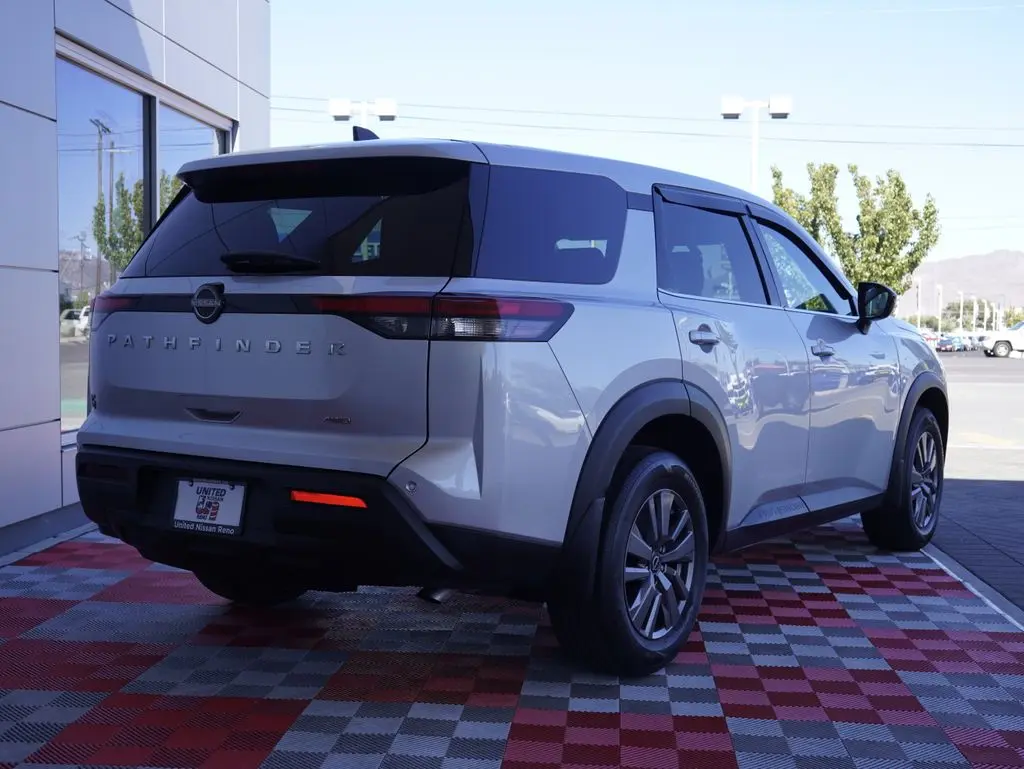 2025 Nissan Pathfinder - $33,988