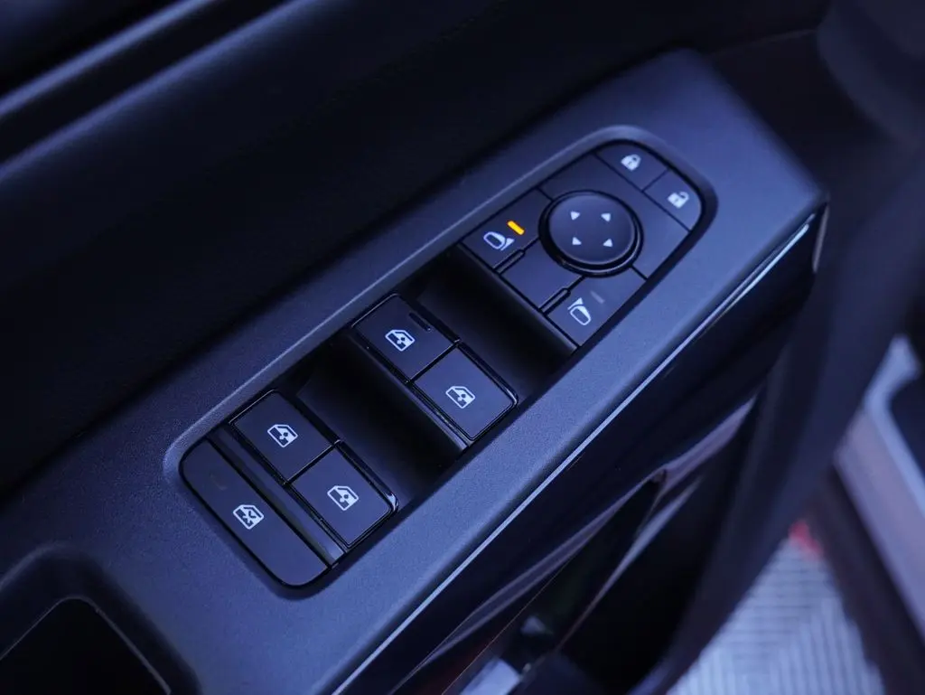 2025 Nissan Pathfinder - $33,988