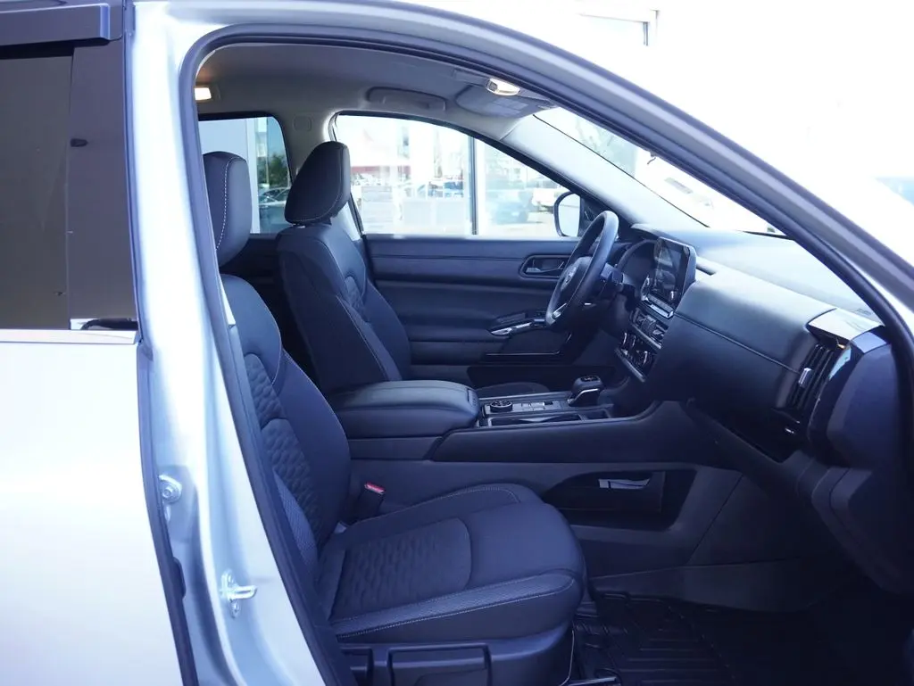 2025 Nissan Pathfinder - $33,988