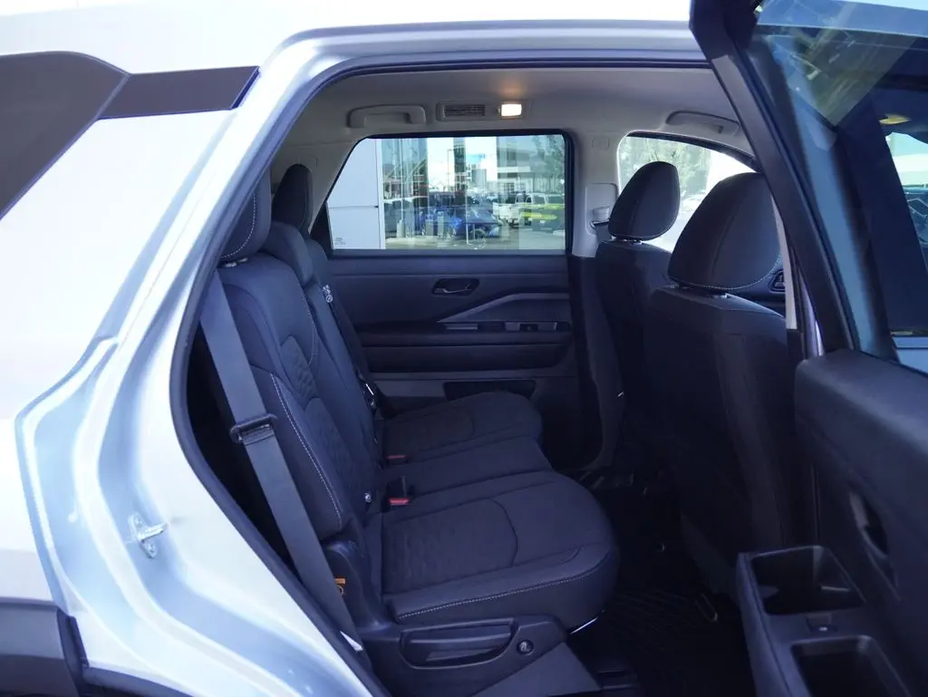 2025 Nissan Pathfinder - $33,988