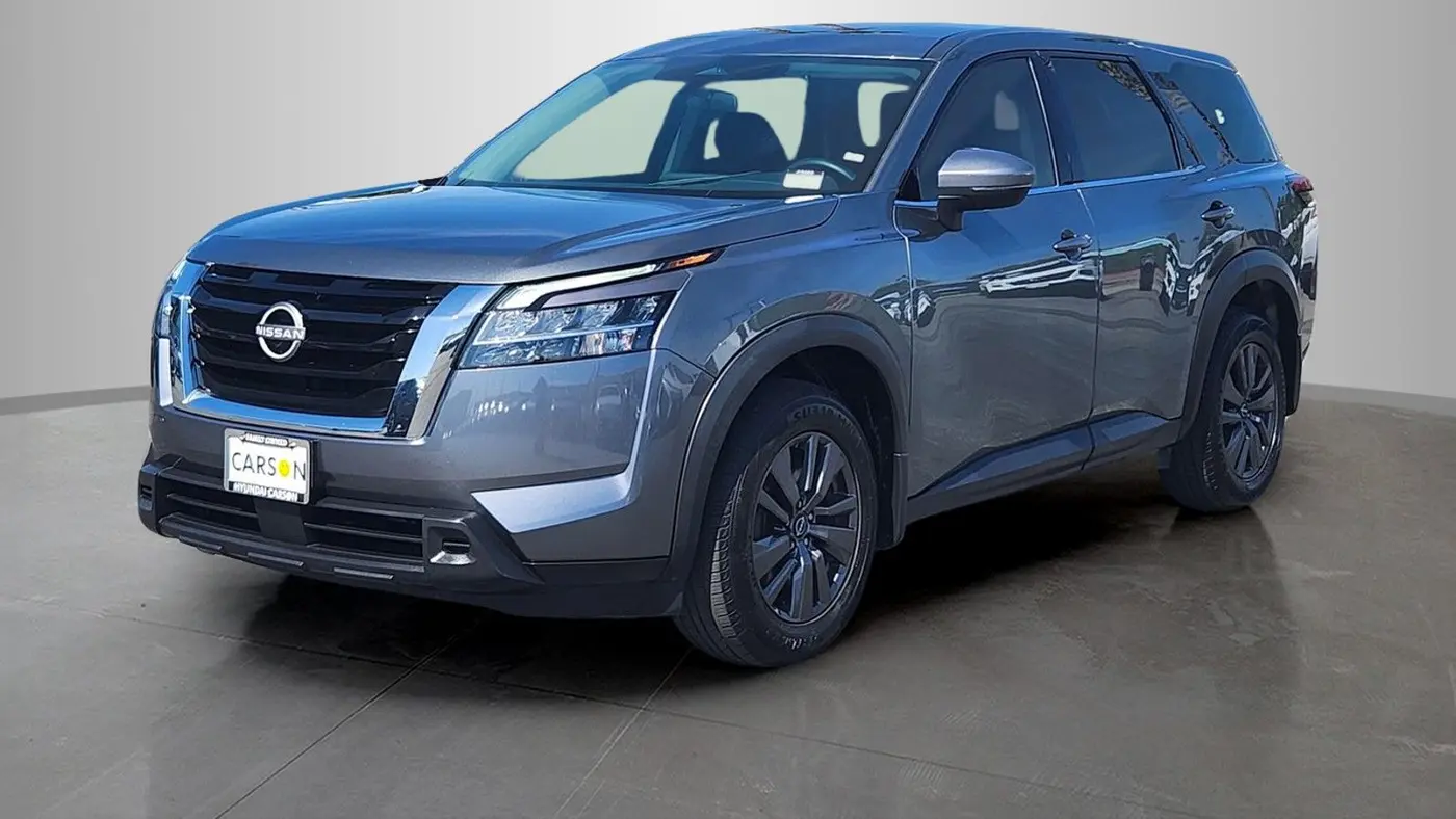 2022 Nissan Pathfinder S