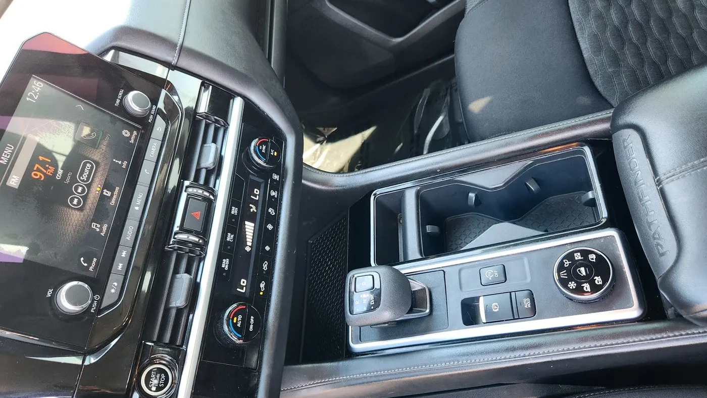 2022 Nissan Pathfinder S