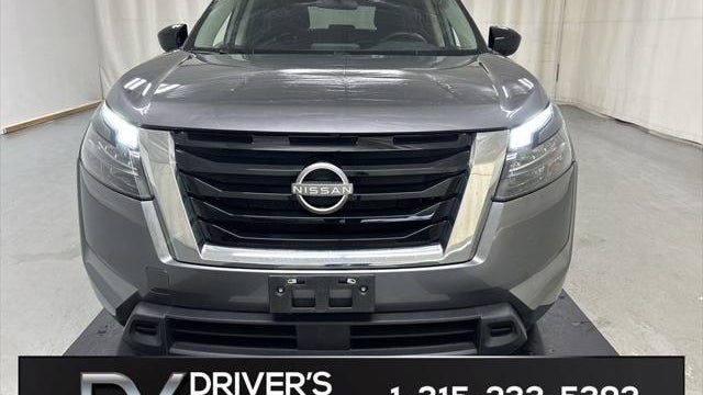 2023 Nissan Pathfinder S