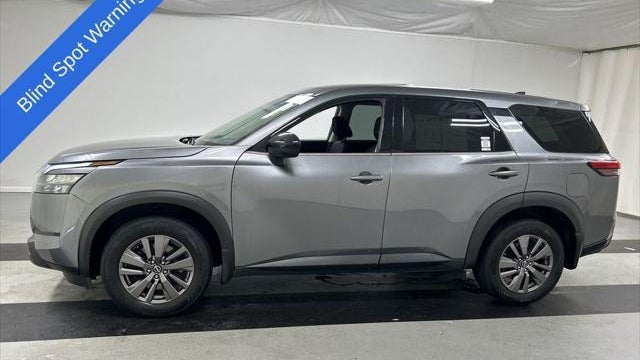 2023 Nissan Pathfinder S
