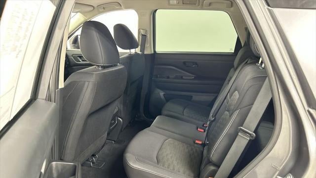 2023 Nissan Pathfinder S