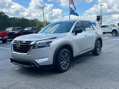 2024 Nissan Pathfinder AWD S 4DR SUV