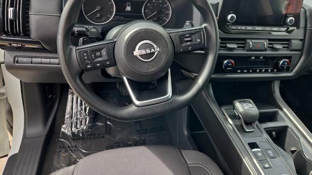 2024 Nissan Pathfinder S