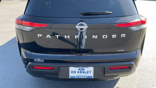 2024 Nissan Pathfinder S