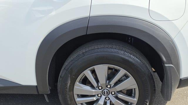 2025 Nissan Pathfinder S