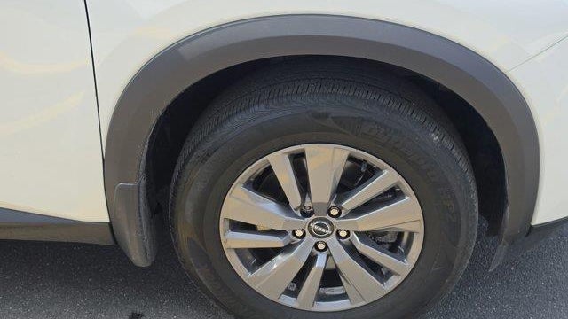 2025 Nissan Pathfinder S