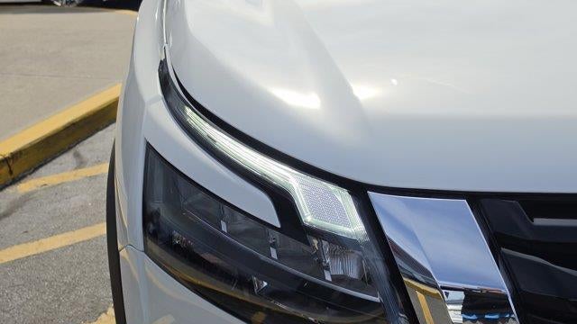 2025 Nissan Pathfinder S