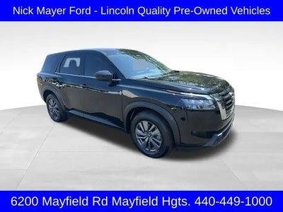 2023 Nissan Pathfinder AWD S 4DR SUV