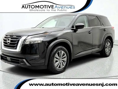 2024 Nissan Pathfinder AWD S 4DR SUV