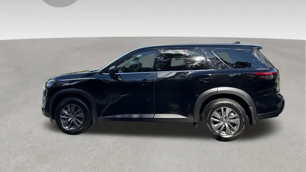 2026 Nissan Pathfinder S