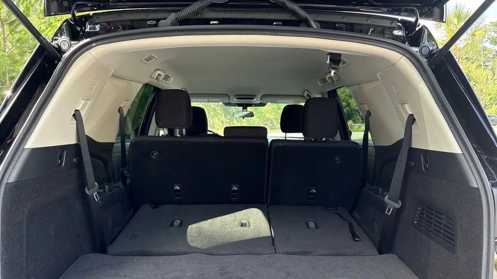2026 Nissan Pathfinder S