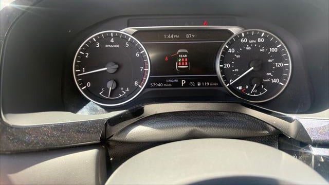 2024 Nissan Pathfinder SV