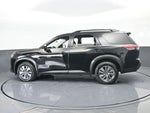 2025 Pathfinder Thumbnail 3