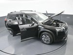2025 Pathfinder Thumbnail 73