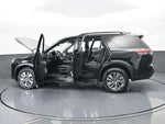 2025 Pathfinder Thumbnail 76