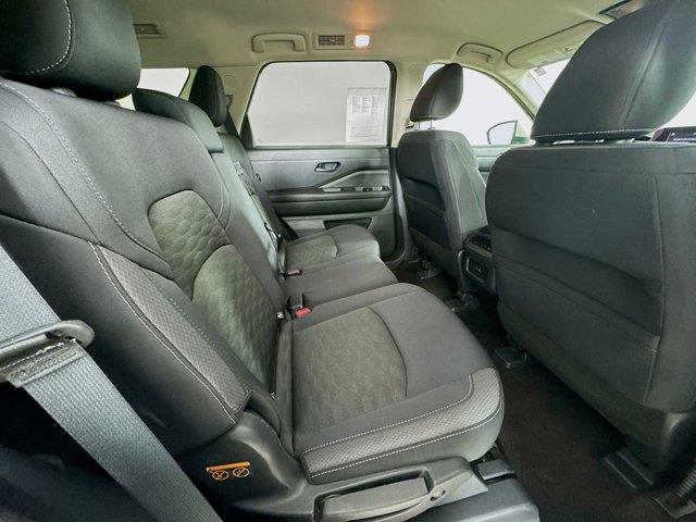 2024 Nissan Pathfinder - $23,897