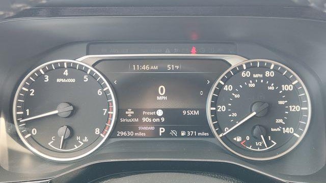 2025 Nissan Pathfinder SV