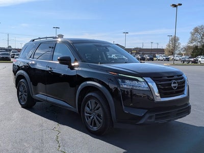 Photo of a 2022 Nissan Pathfinder SV 4DR SUV for sale