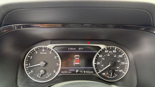 2025 Nissan Pathfinder SV