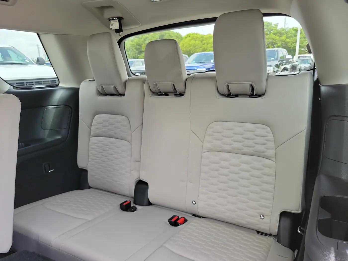 2022 Nissan Pathfinder - $19,880
