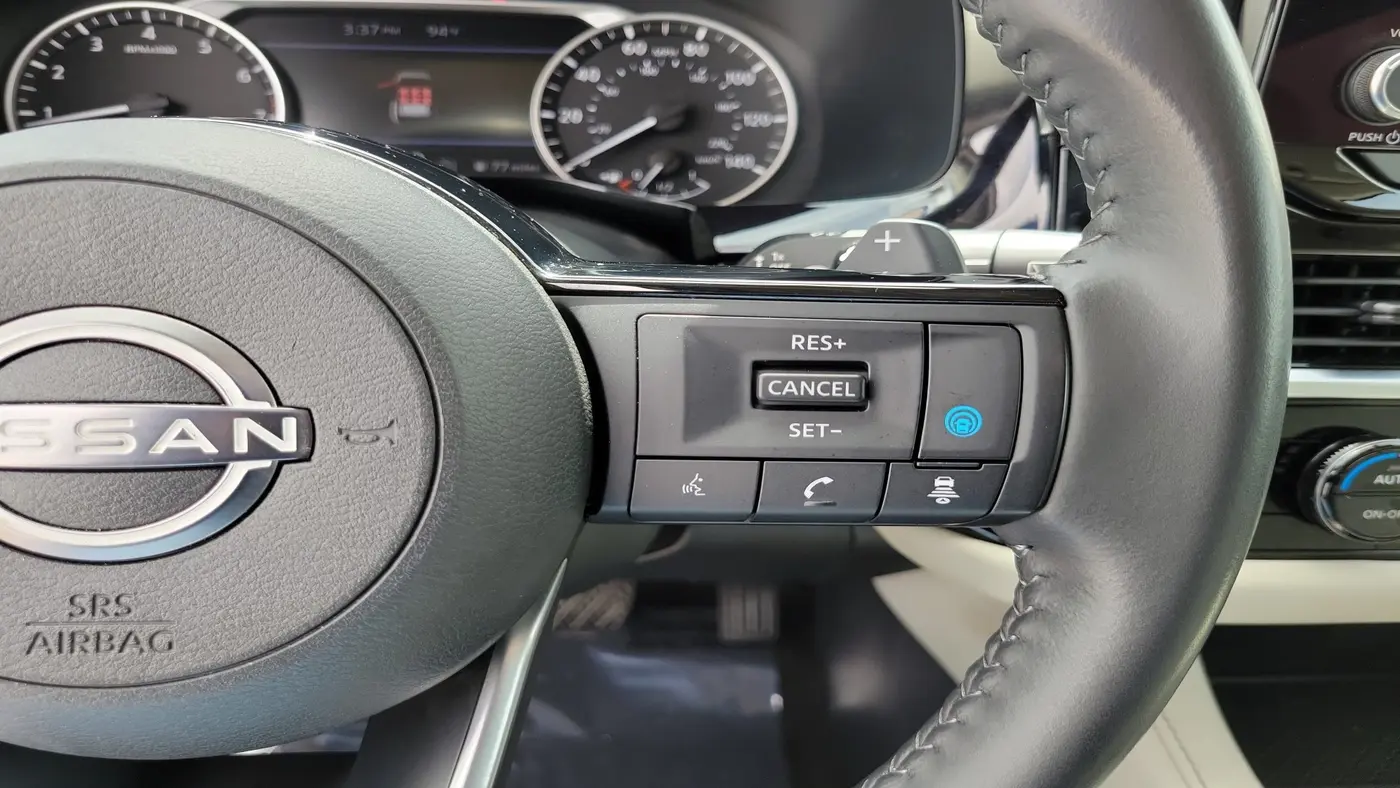 2022 Nissan Pathfinder - $19,880