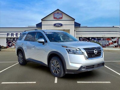 Photo of a 2025 Nissan Pathfinder SV 4DR SUV for sale